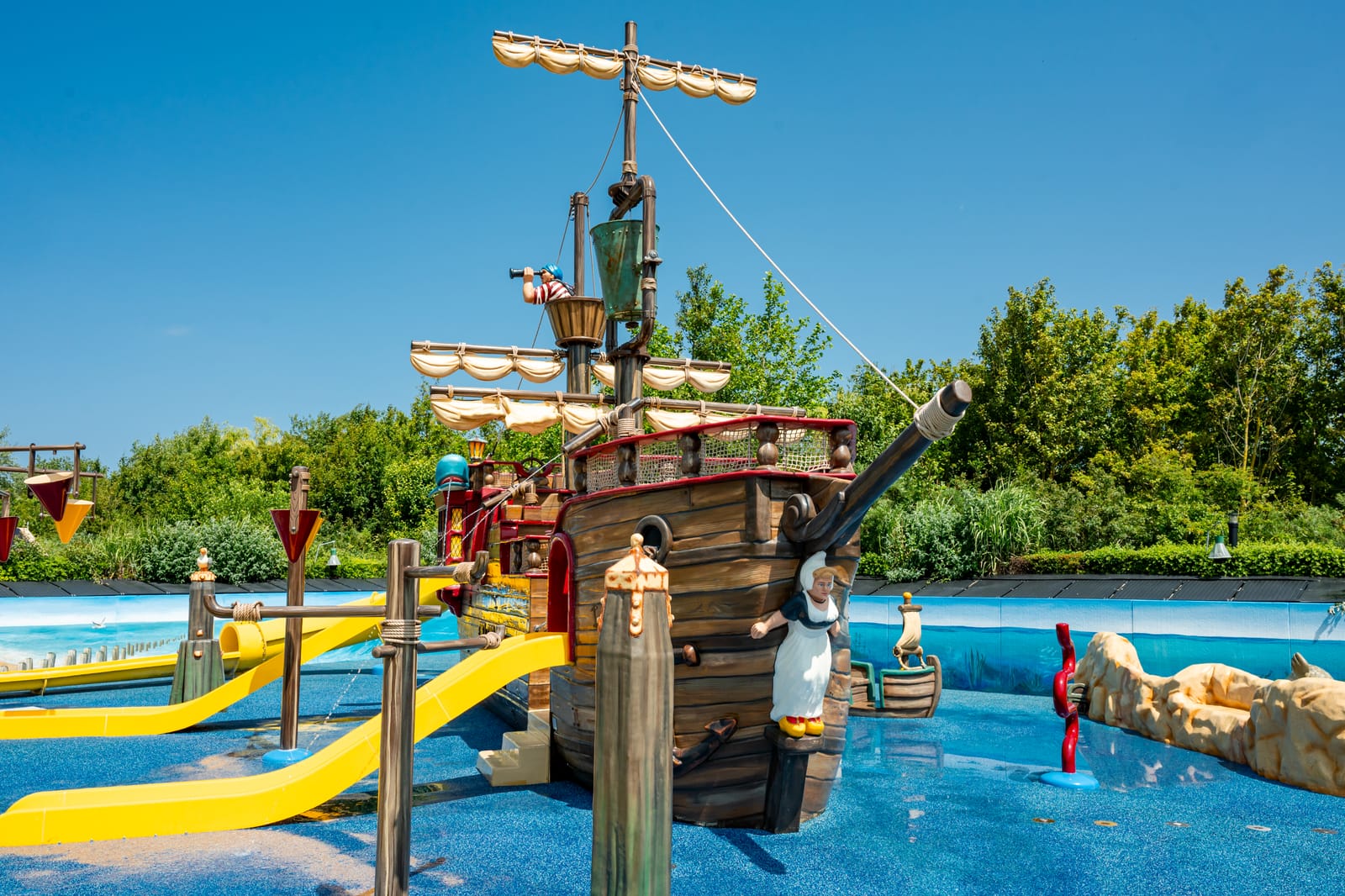 De waterspeeltuin van Vakantiepark De Meerpaal in Zoutelande